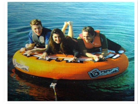 Safe 3 Person Water Towable Deck Tube Durable With Air Chamber 203cm